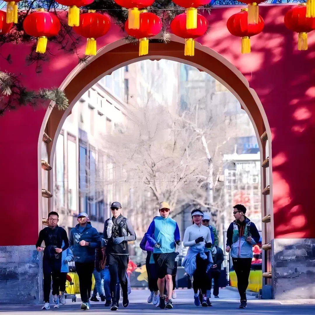 市场的质量与科技竞争新利体育app跑鞋(图13)