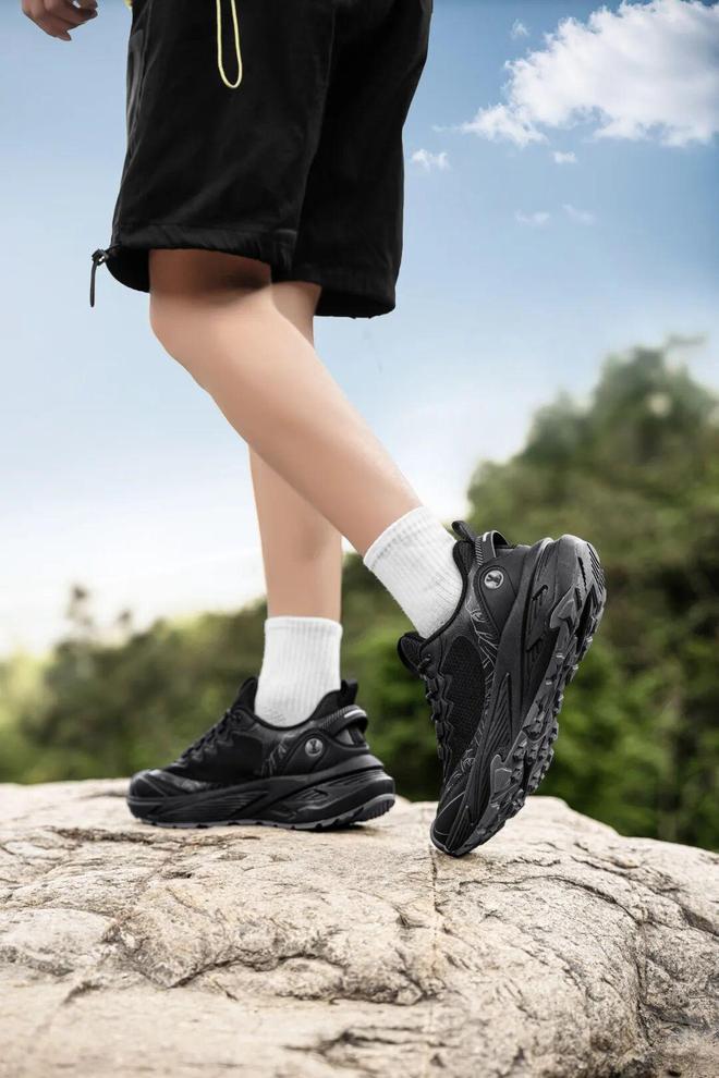 !百元造某克某迪千元级户外鞋!牛!中国制造已经强到如此可怕了(图18) !百元造某克某迪千元级户外鞋!牛!中国制造已经强到如此可怕了(图18)