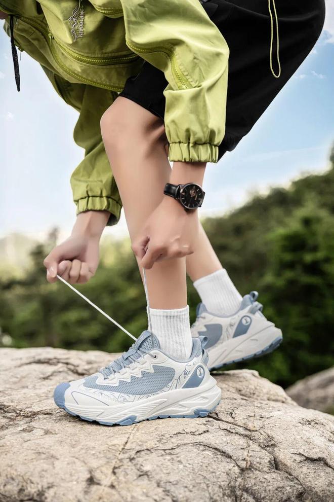 !百元造某克某迪千元级户外鞋!牛!中国制造已经强到如此可怕了(图32) !百元造某克某迪千元级户外鞋!牛!中国制造已经强到如此可怕了(图32)